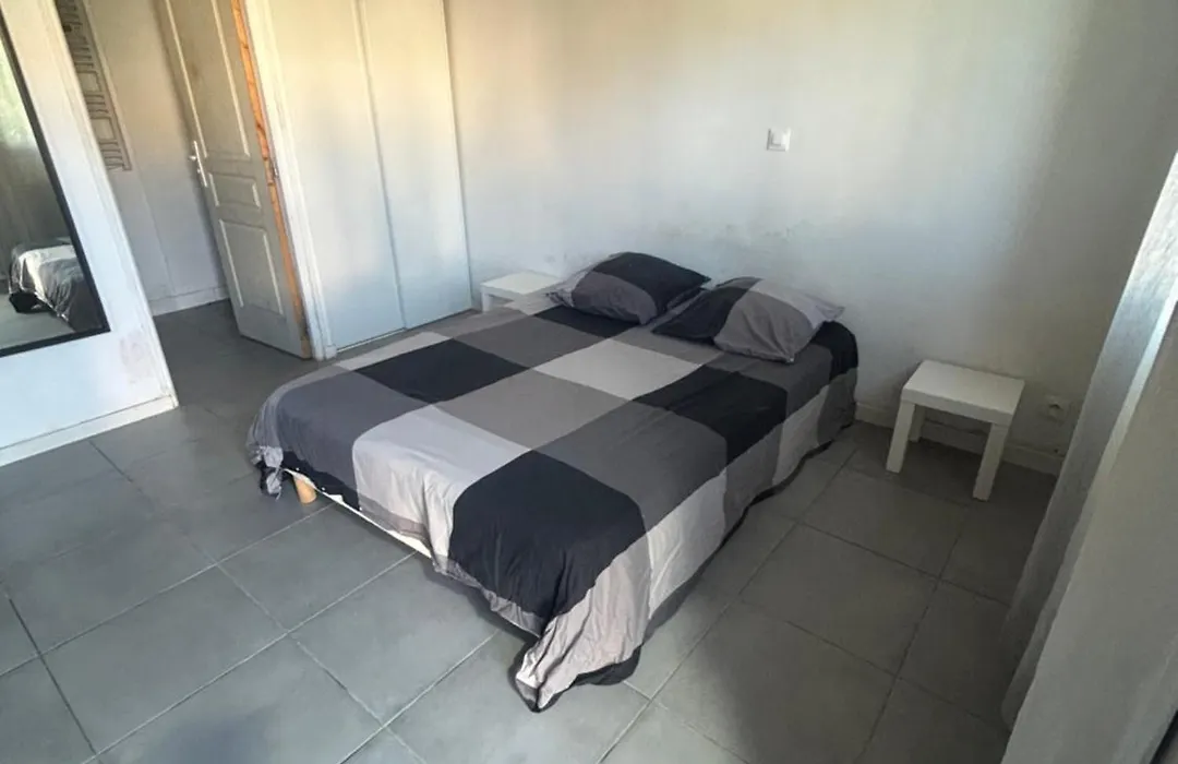 Studio Independant - Quartier Residentiel-1